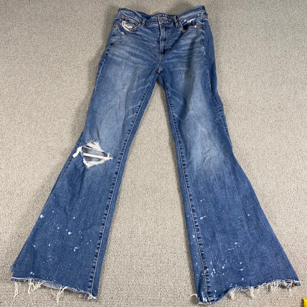 American Eagle Super Hi-Rise Flare Jeans Womens Size 8 Distressed Paint Splat